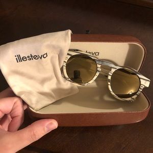 Illesteva Leonard Eco Cream Marble Sunglasses